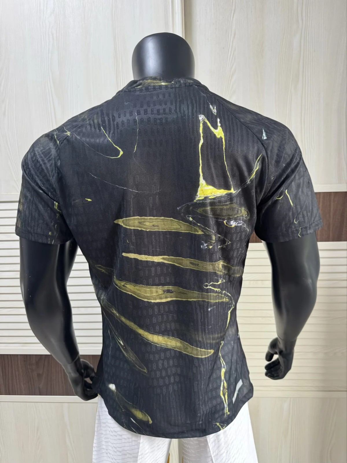 26-27 Paris Fourth Kit Player Version S-2XL 77.jpg - Image 2
