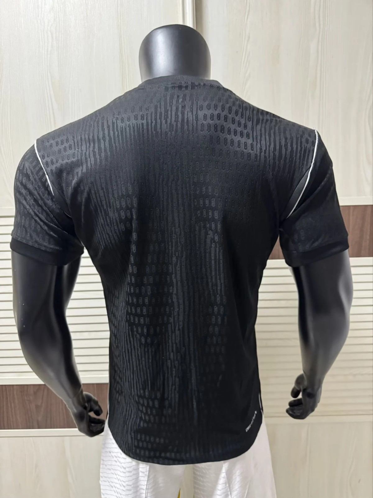 26-27 Paris Fourth Kit (Black) Player Version S-2XL 61.jpg - Image 2