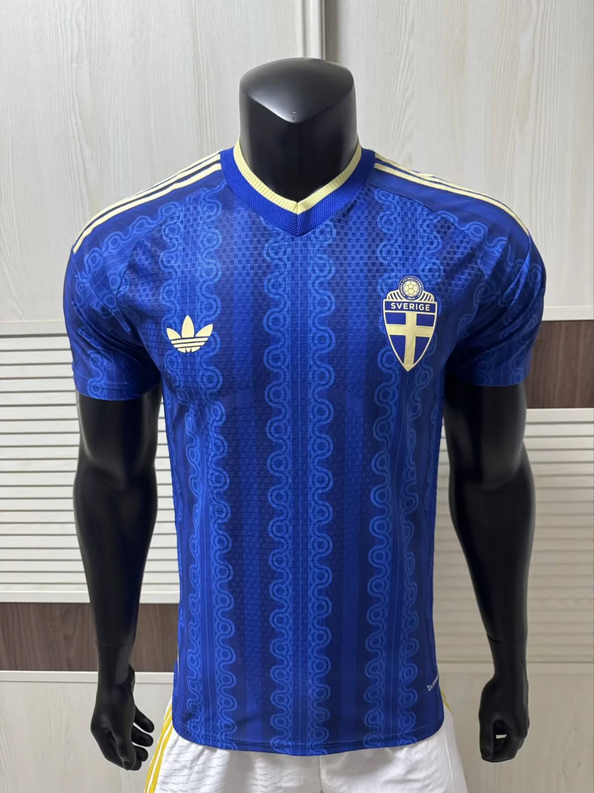26-27 Sweden Player Version Away Kit S-3XL